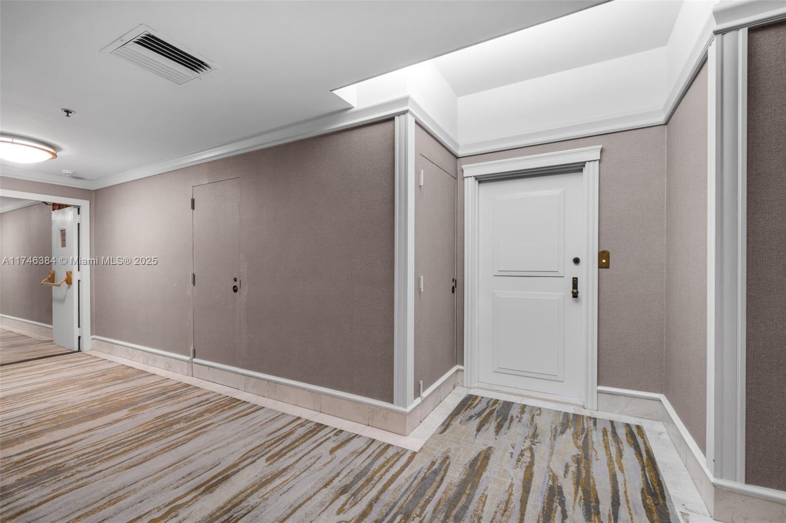 251 Crandon Blvd # 829