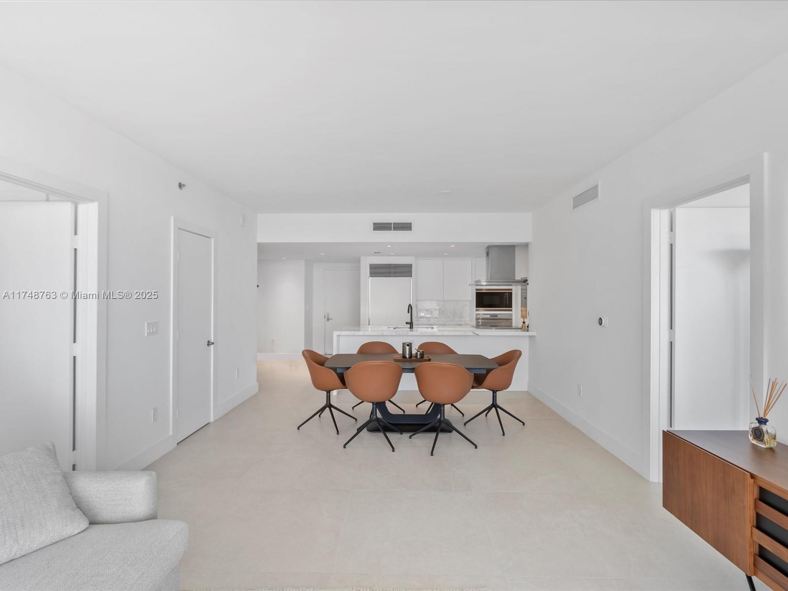 495 Brickell Ave # 2305