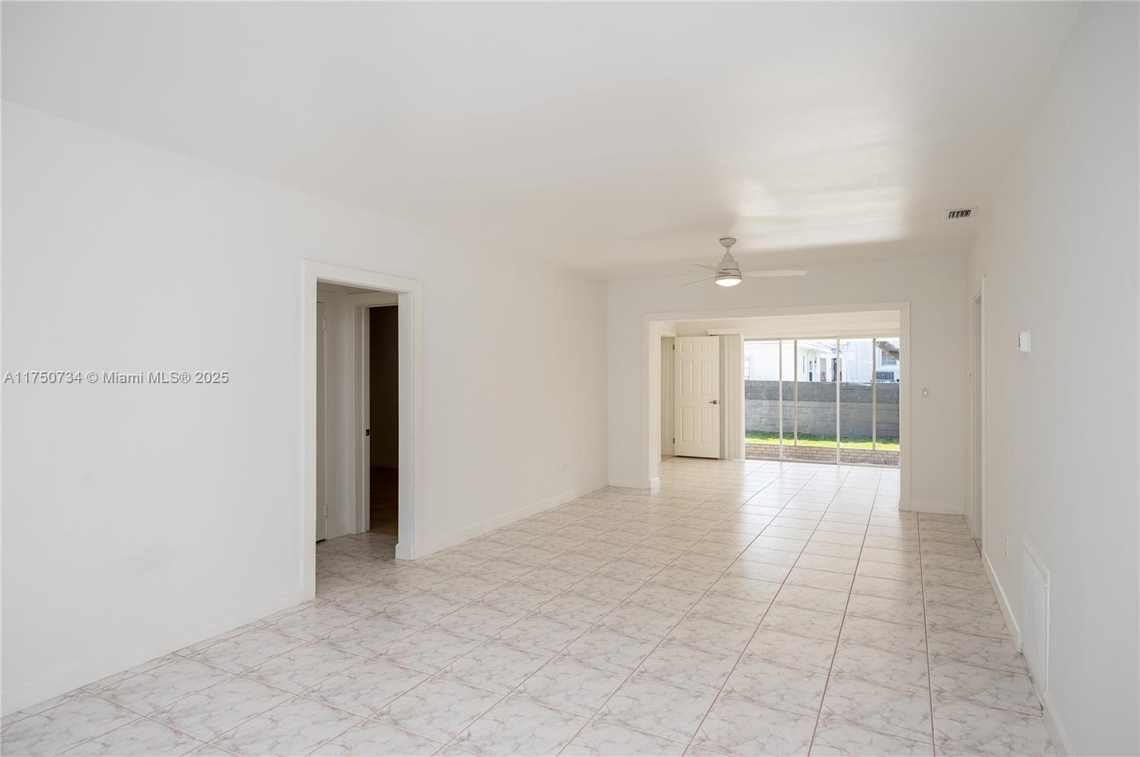 2340 SW 16 St