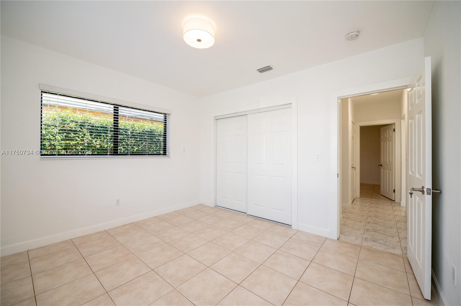 2340 SW 16 St
