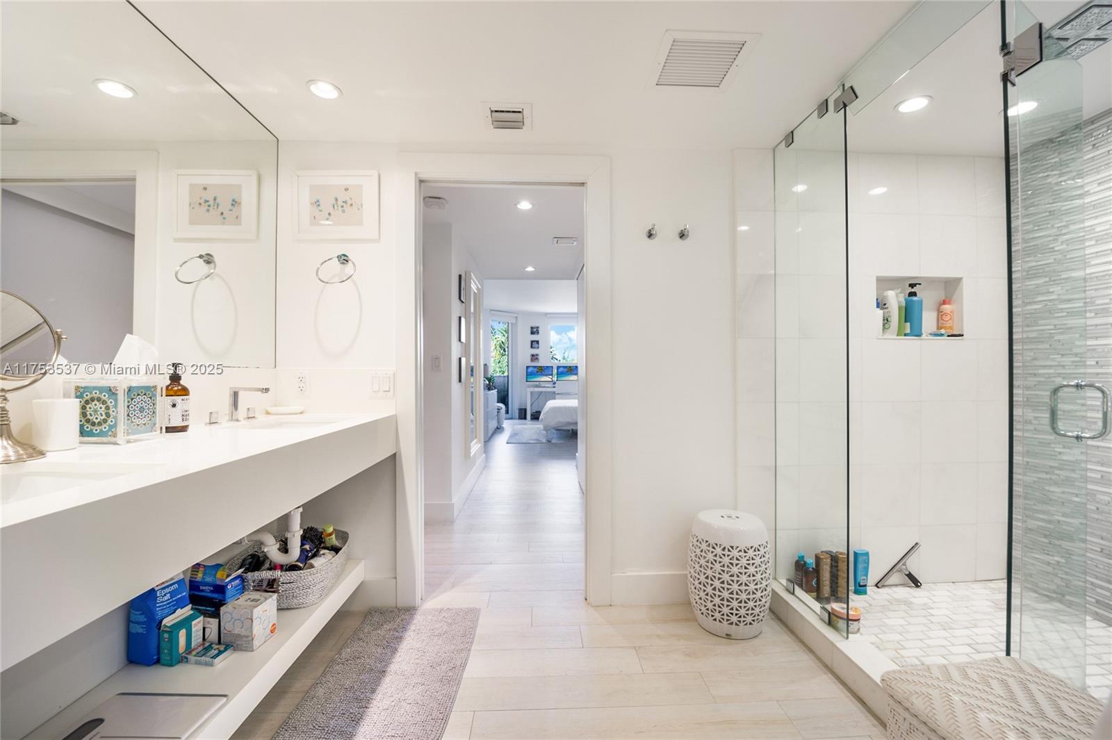 101 Crandon Blvd # 271