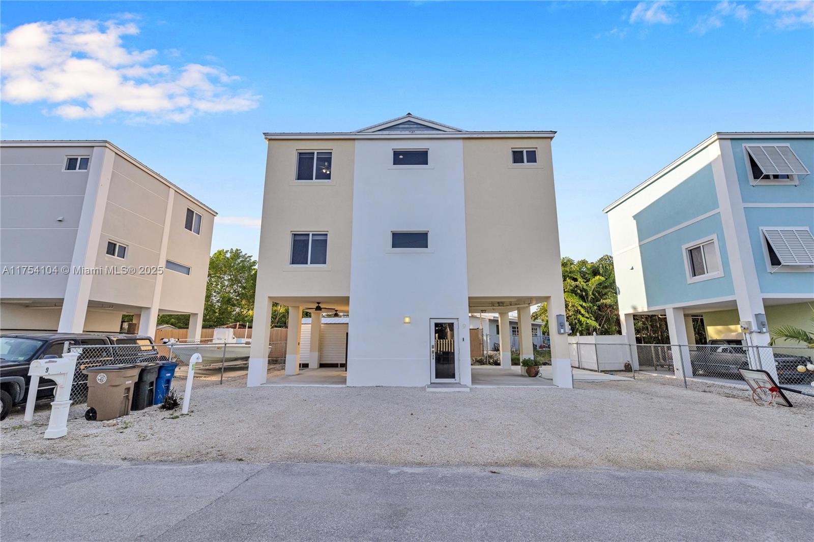 9 Gulf Dr