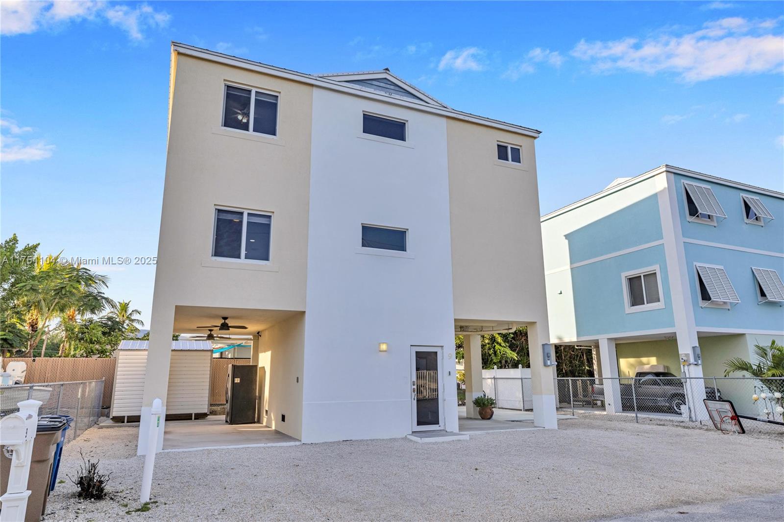 9 Gulf Dr