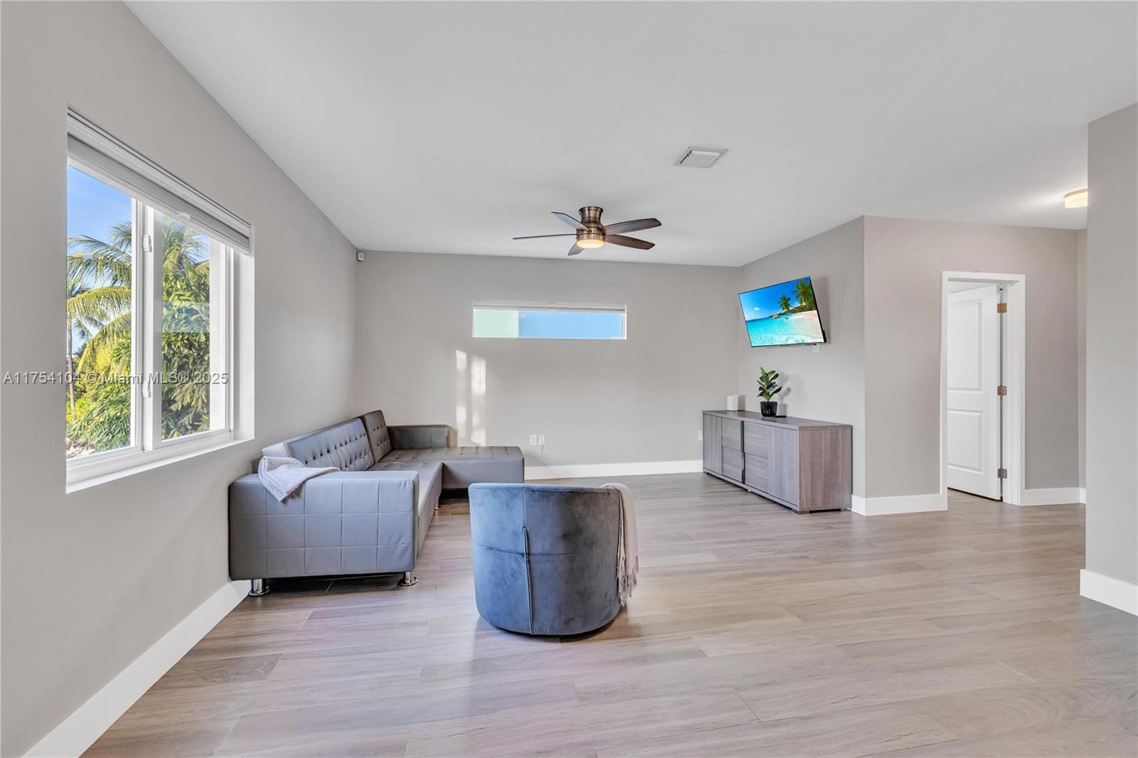 9 Gulf Dr