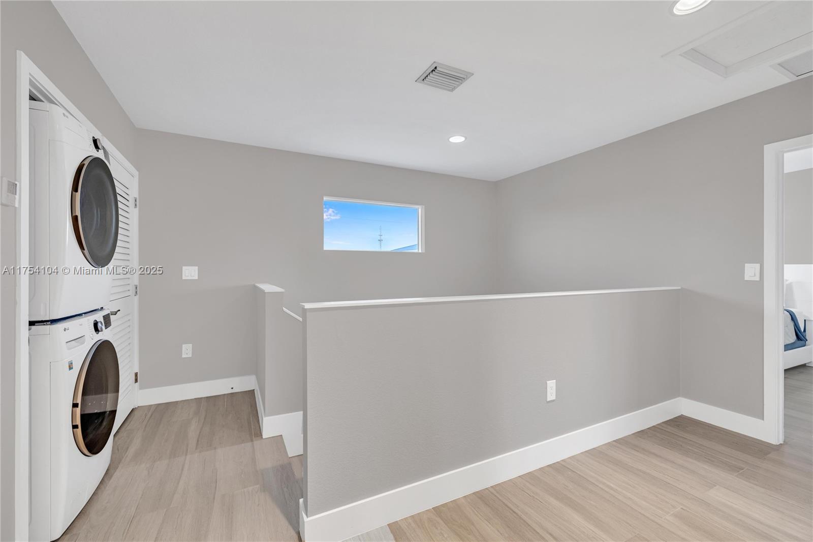 9 Gulf Dr