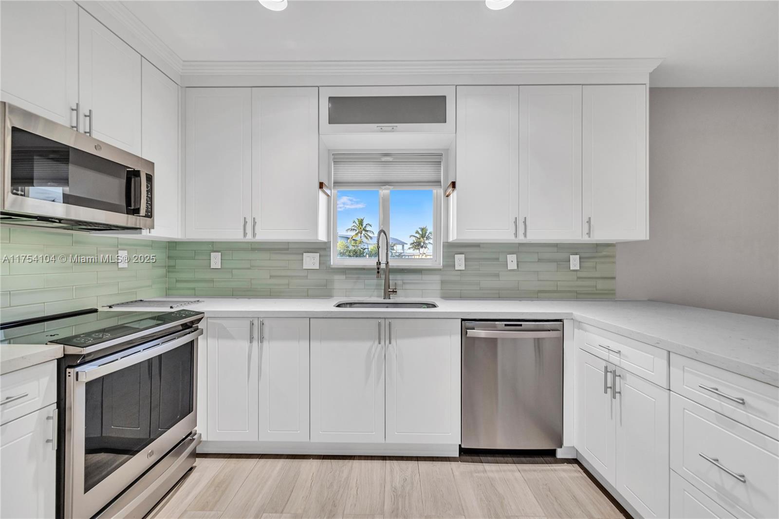9 Gulf Dr