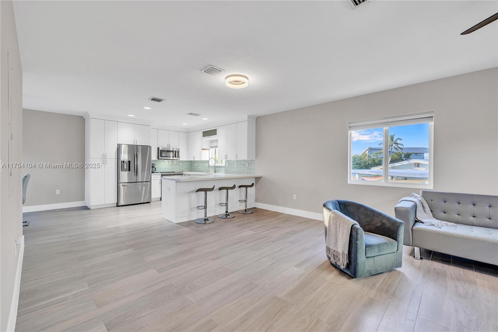 9 Gulf Dr