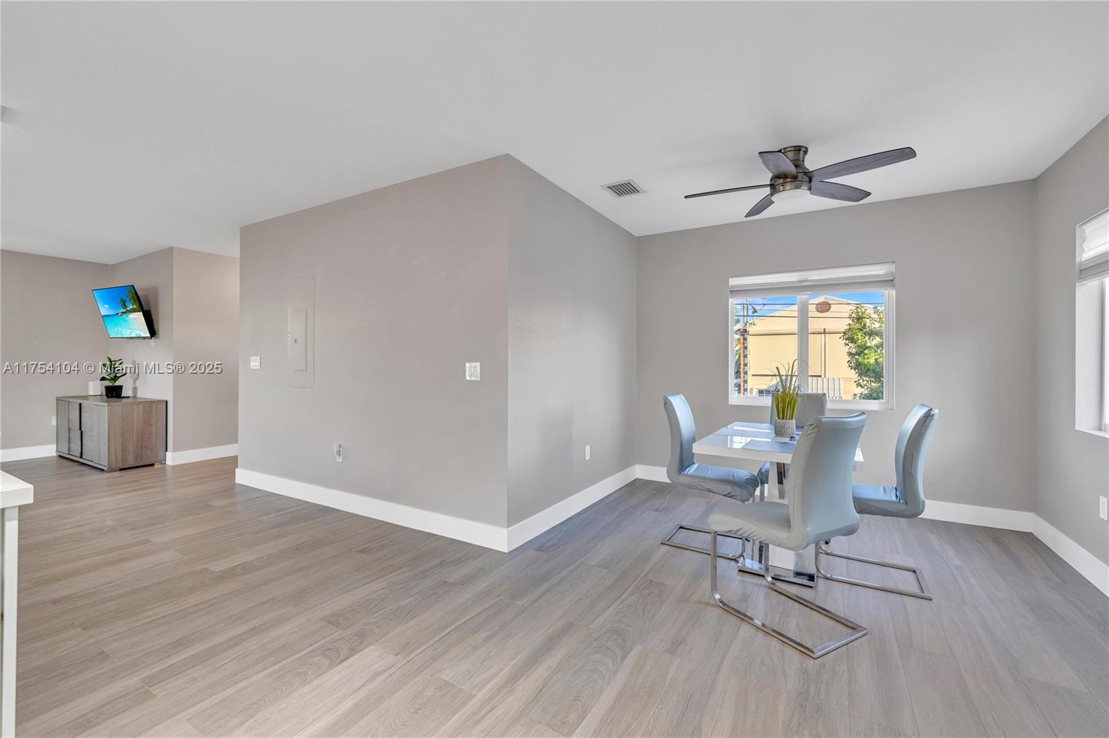 9 Gulf Dr