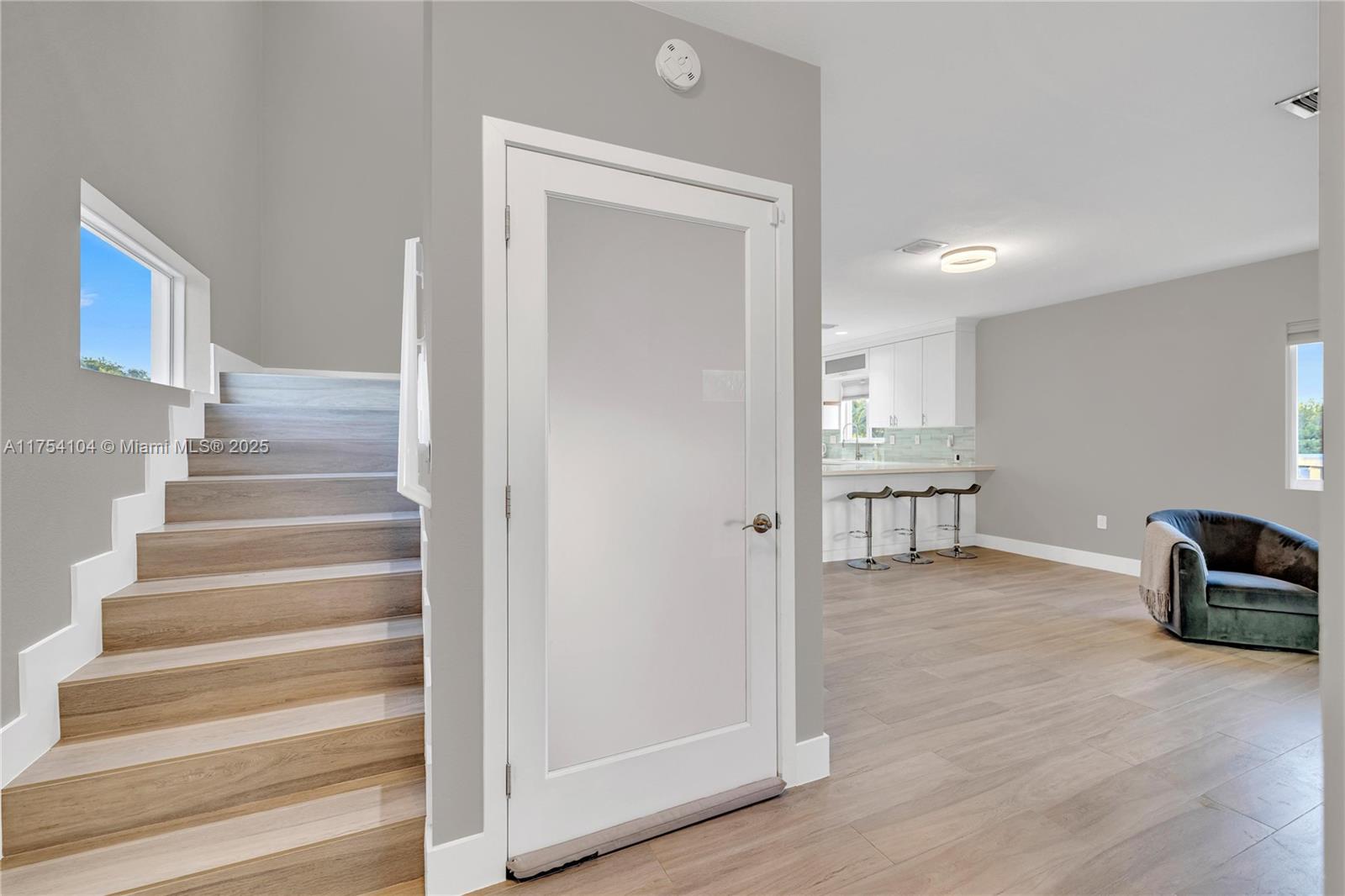 9 Gulf Dr