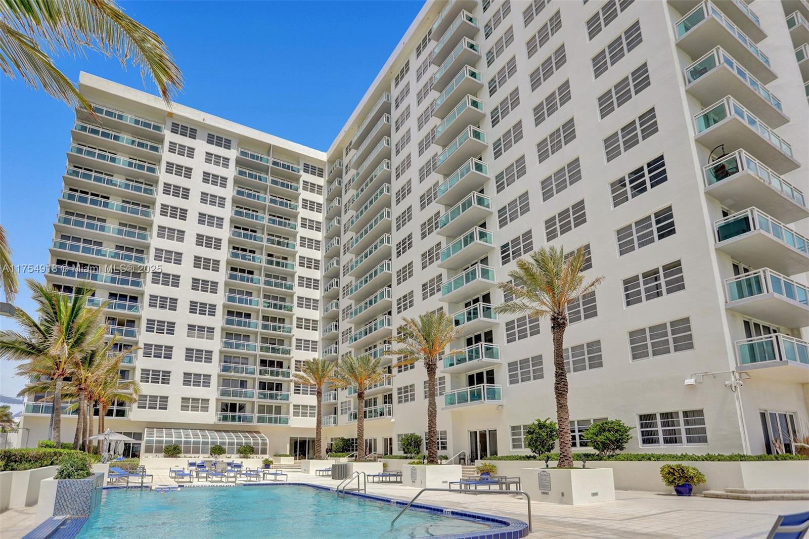 6917 COLLINS AVE # 1 Unit: PH 1