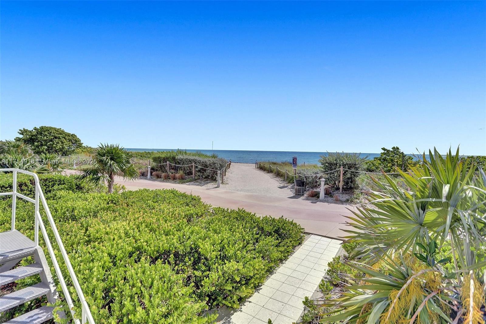 6917 COLLINS AVE # 1 Unit: PH 1