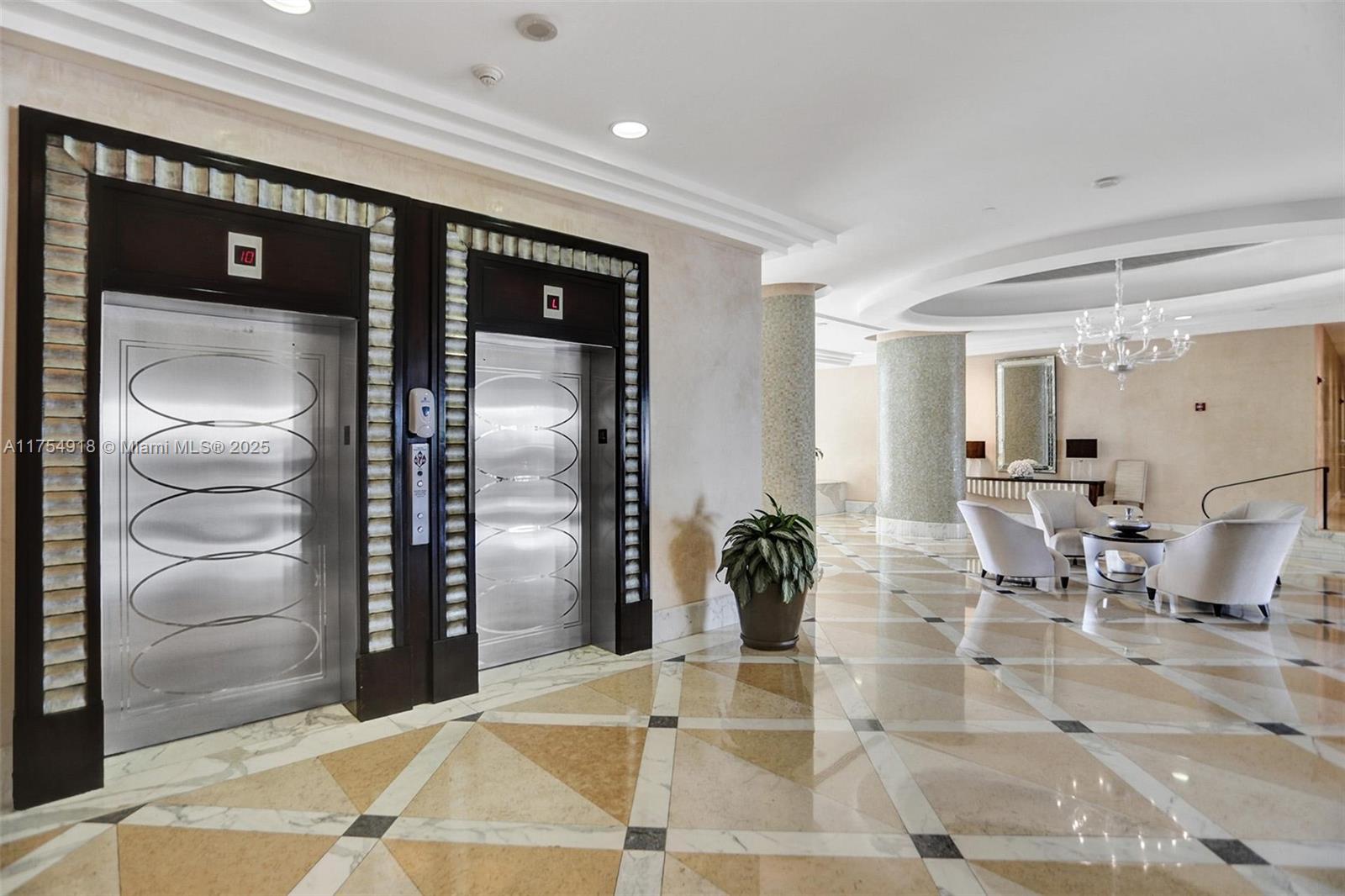 6917 COLLINS AVE # 1 Unit: PH 1