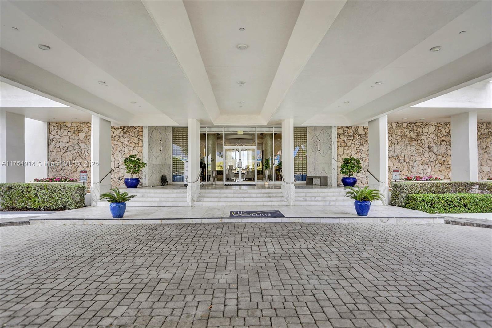 6917 COLLINS AVE # 1 Unit: PH 1