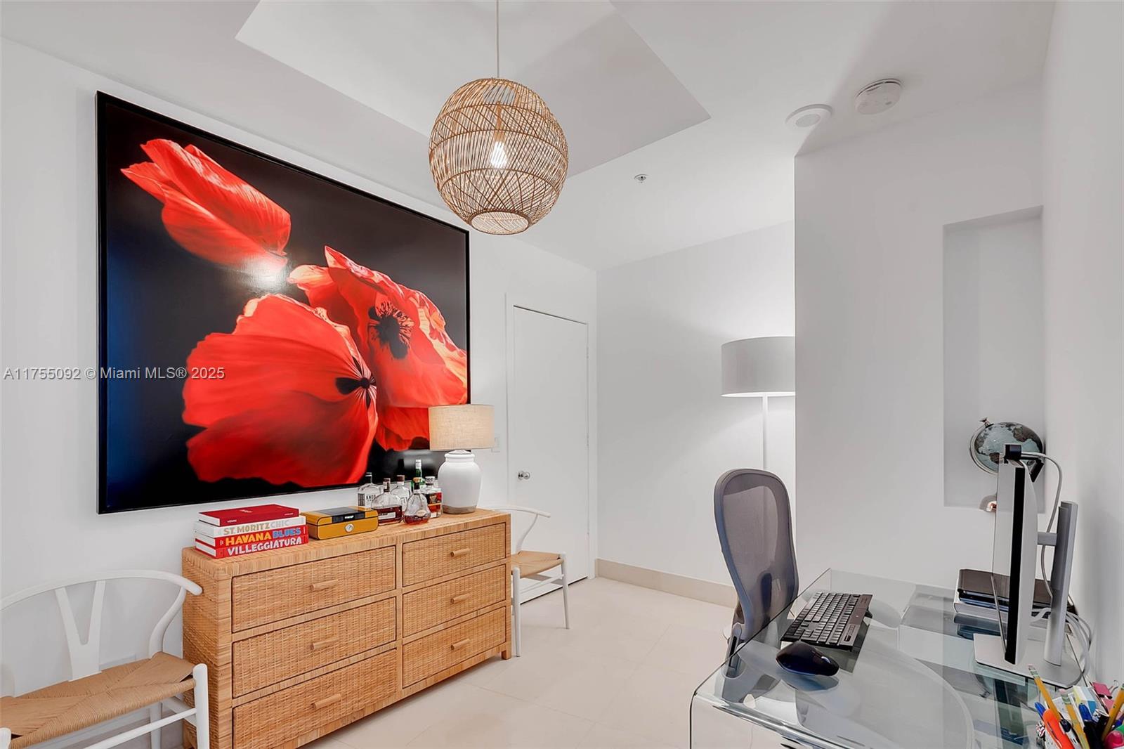 848 Brickell Key Dr # 4002