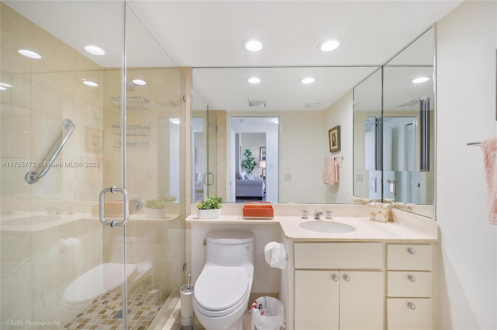 151 Crandon Blvd # 634