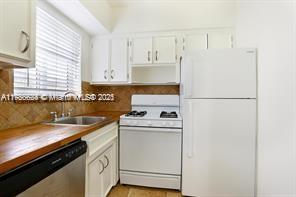 219 Menores Ave # 2