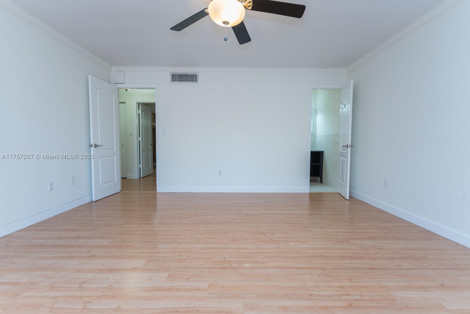 9040 SW 62 TE # 3E