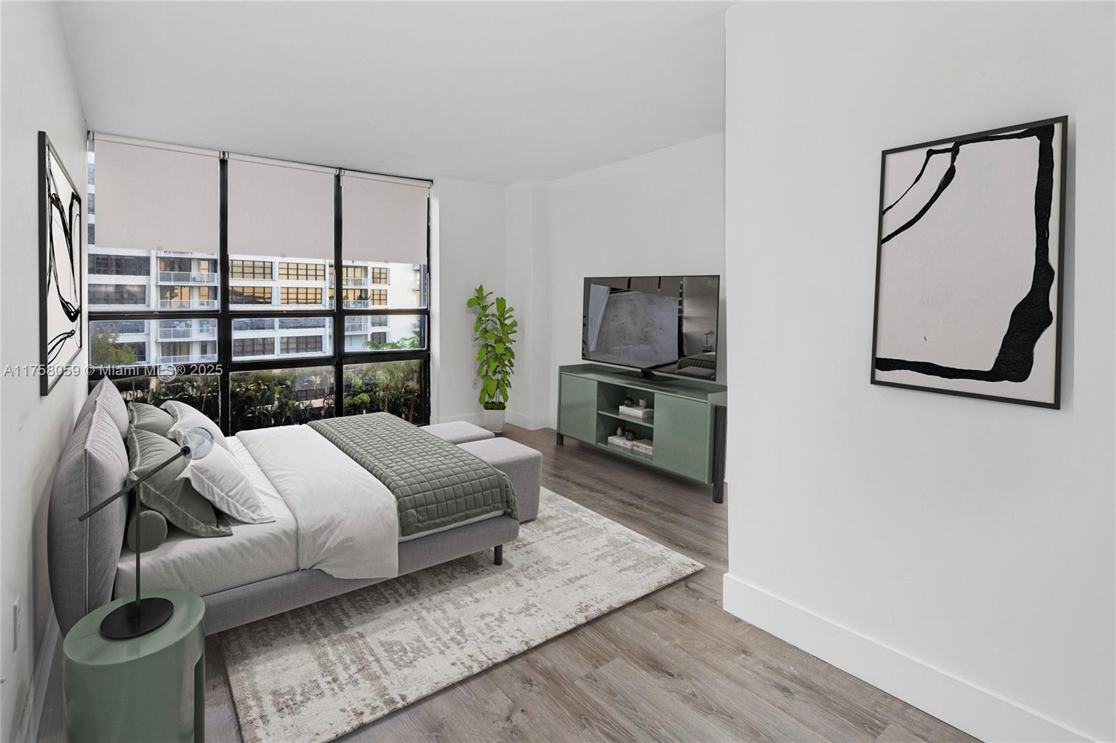 1450 Brickell Bay Dr # 504