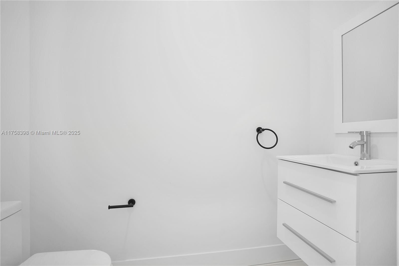 3503 NW 11 Ct # B