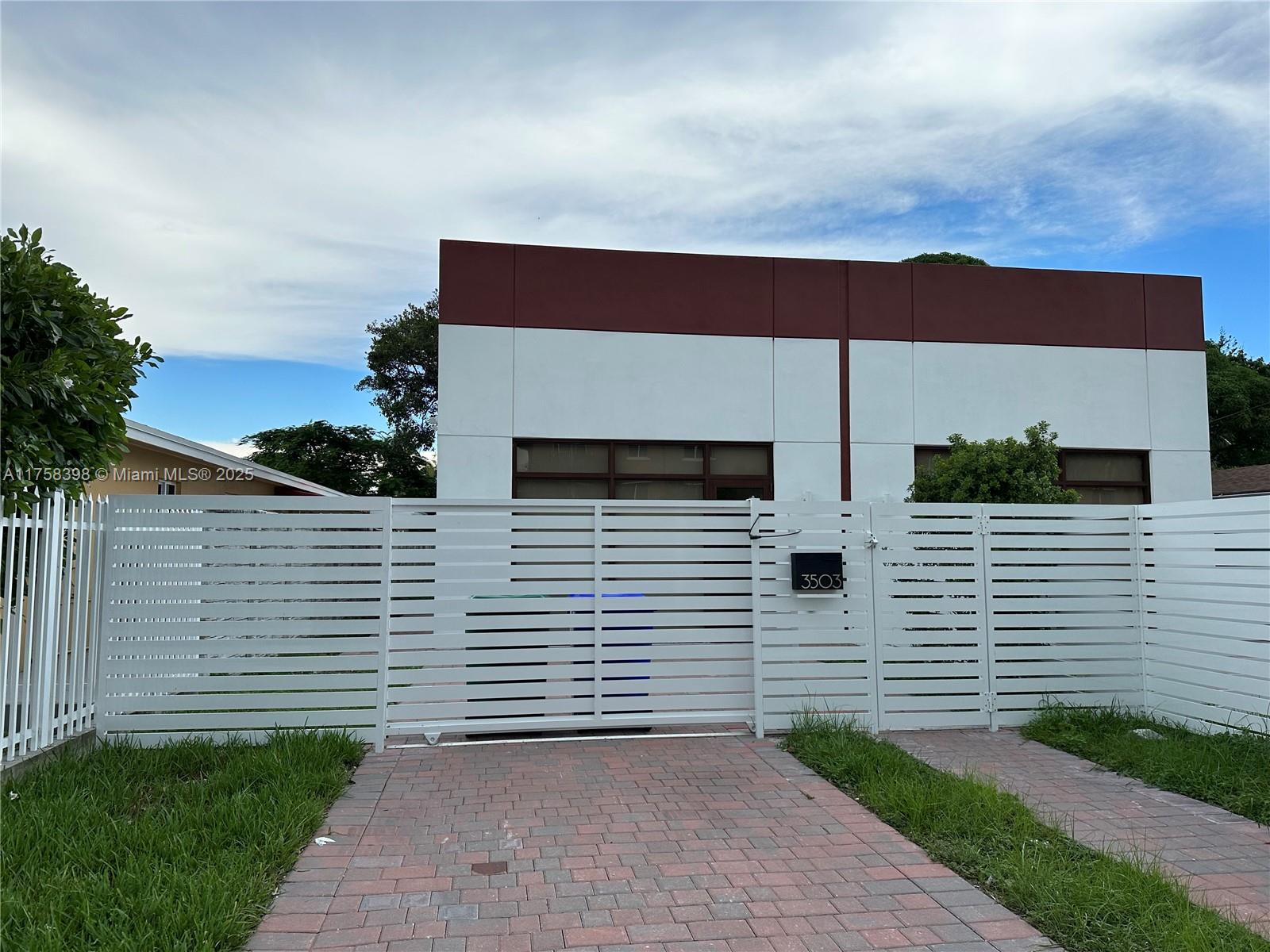 3503 NW 11 Ct # B