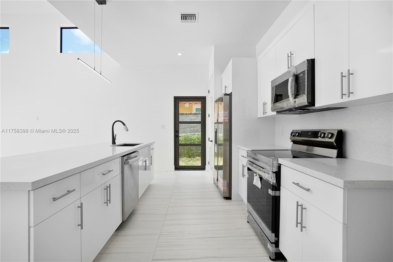 3503 NW 11 Ct # B