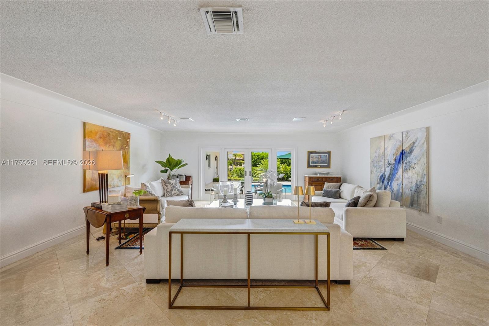 1117 Bella Vista Ave