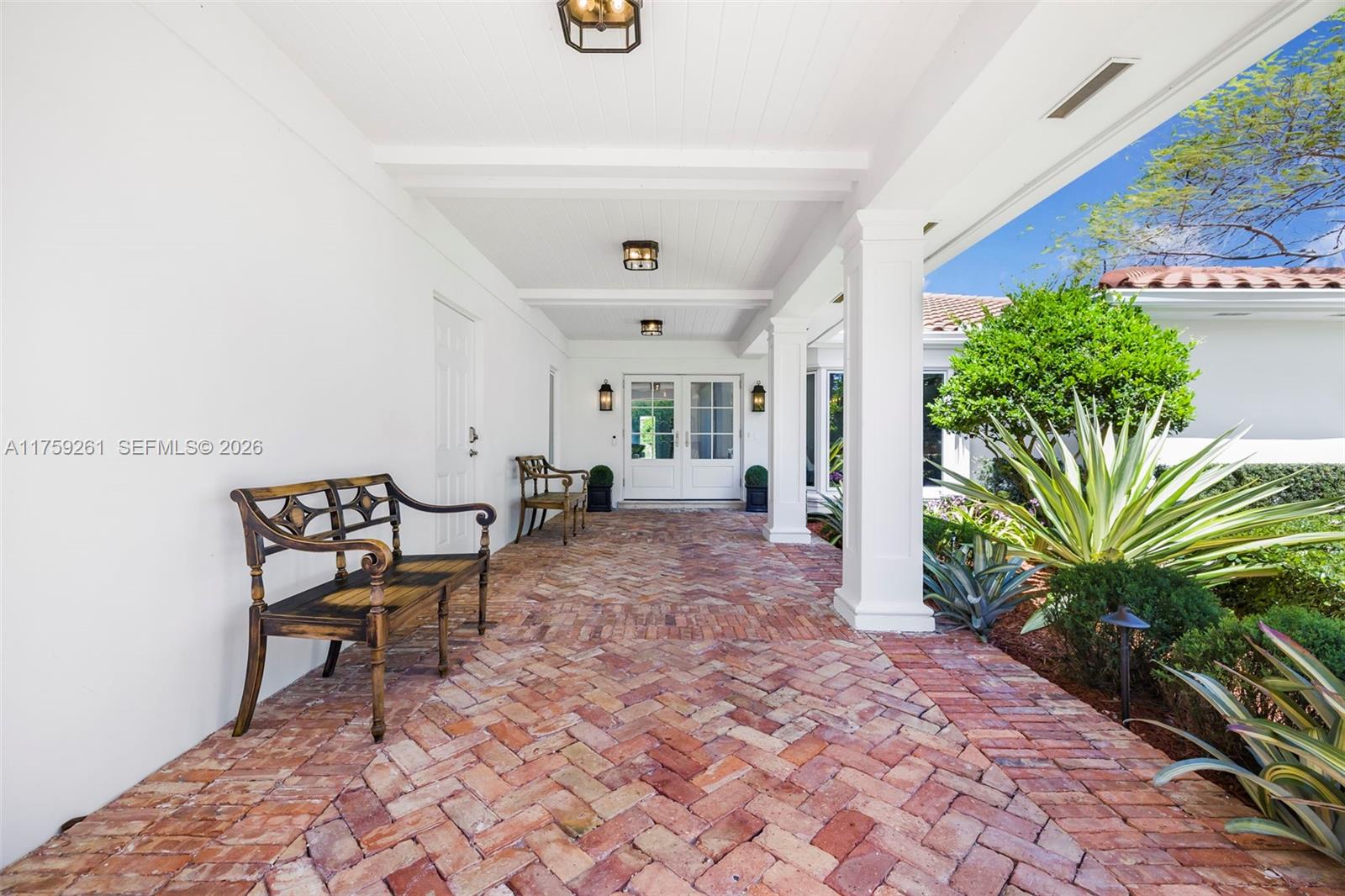 1117 Bella Vista Ave