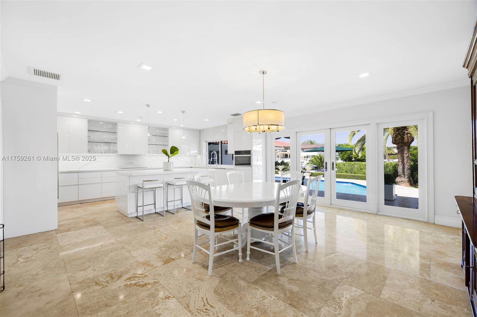 1117 Bella Vista Ave