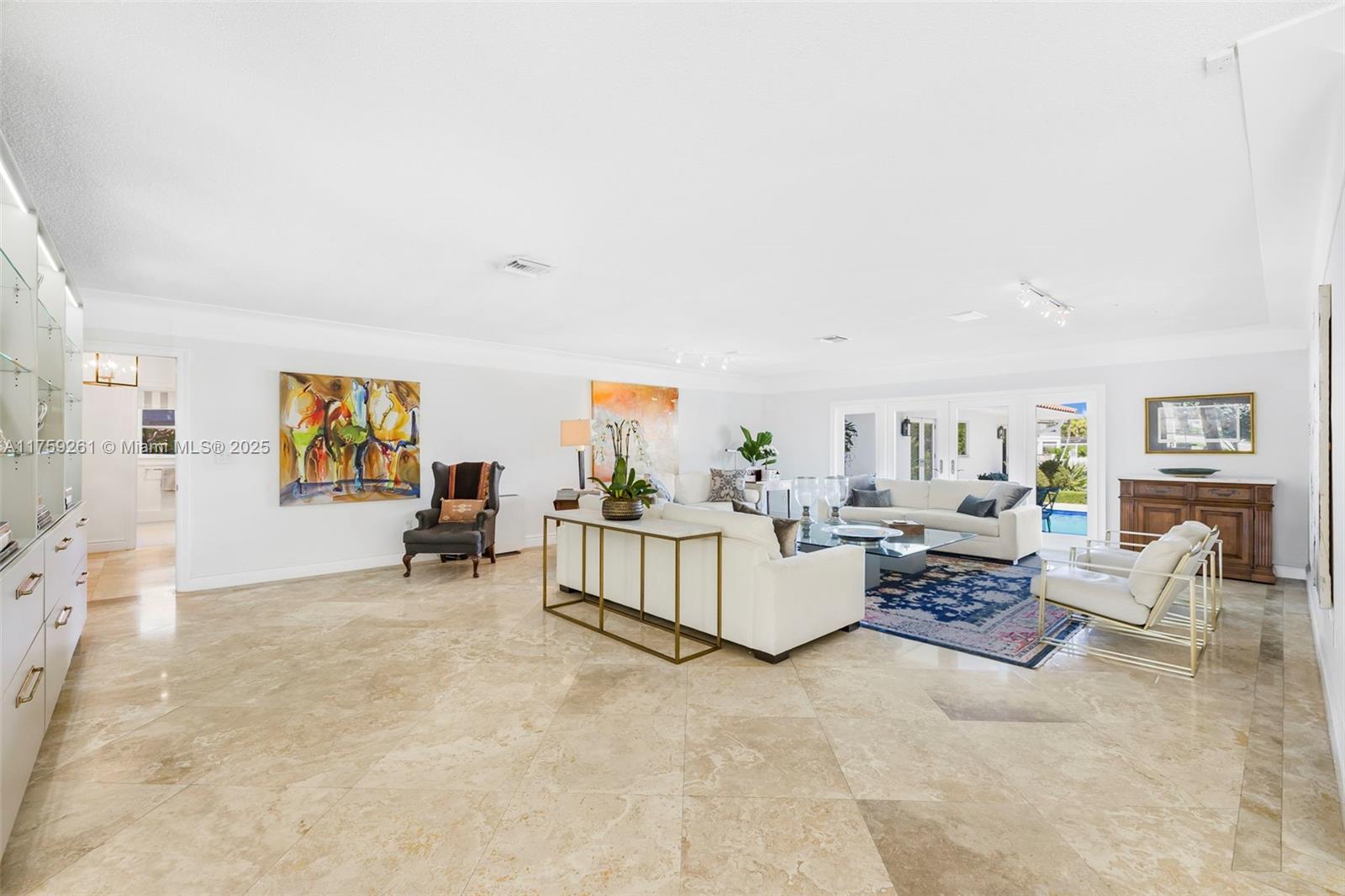 1117 Bella Vista Ave