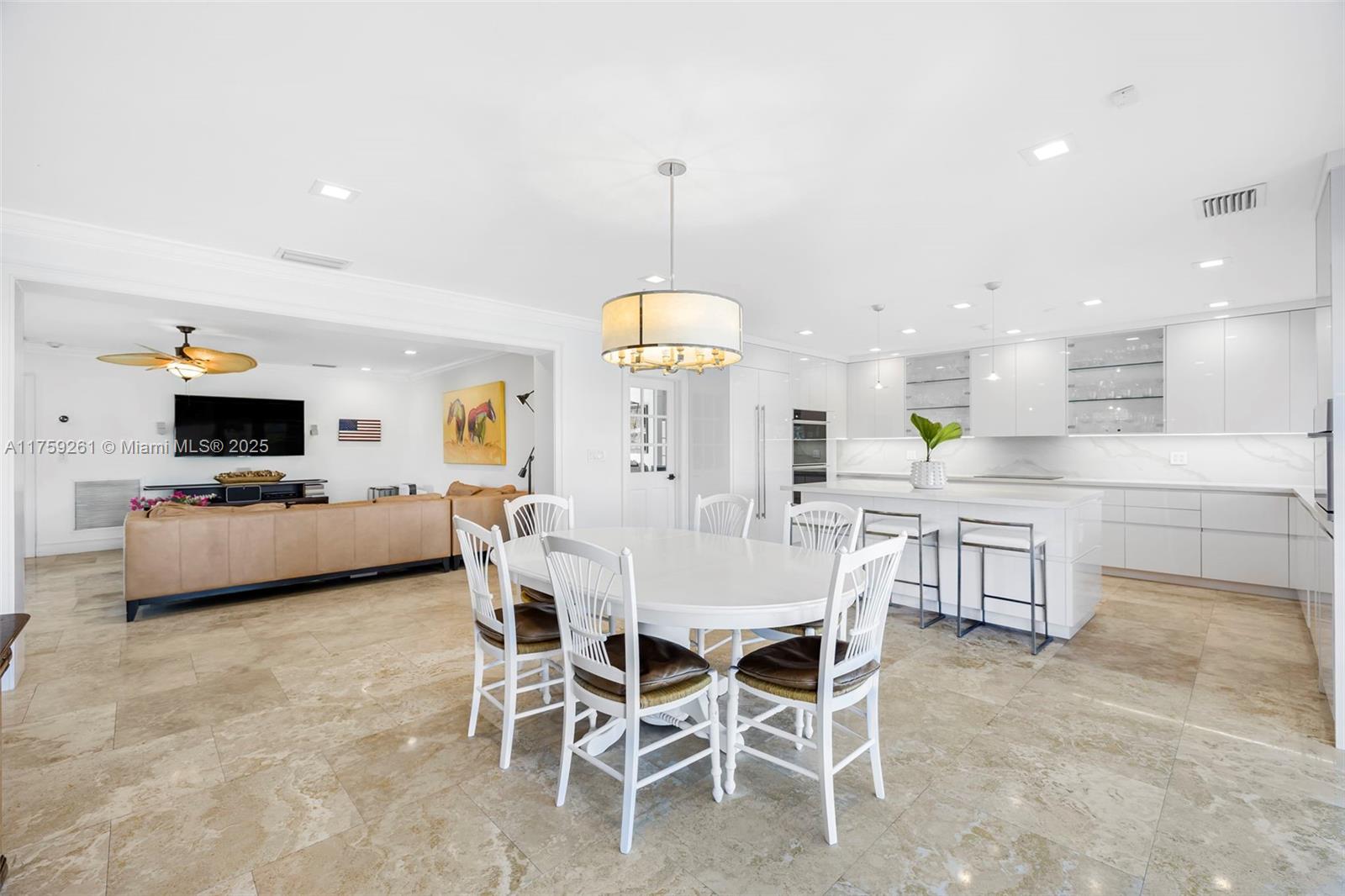 1117 Bella Vista Ave