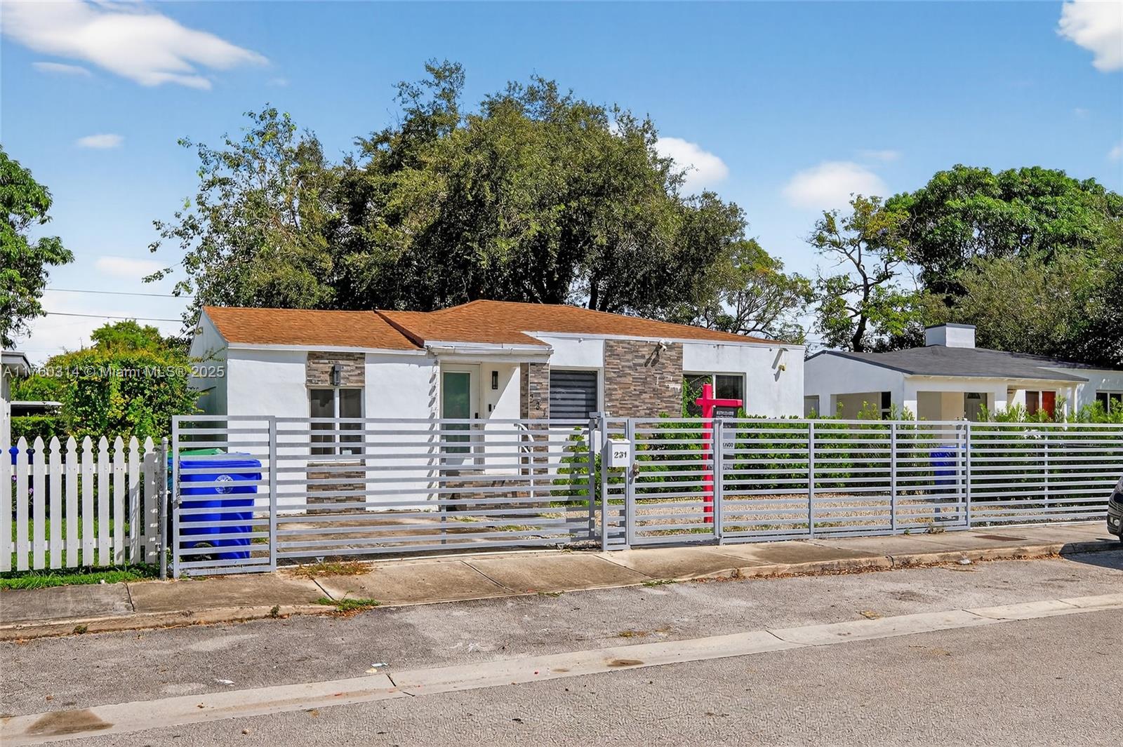 231 NW 44th St