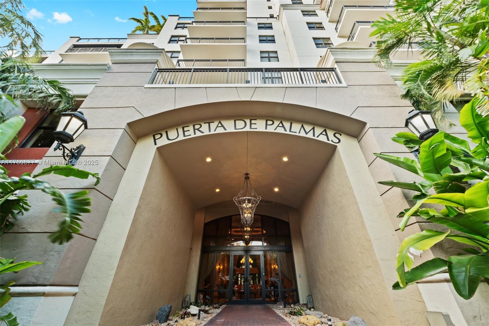 888 S DOUGLAS RD # 602