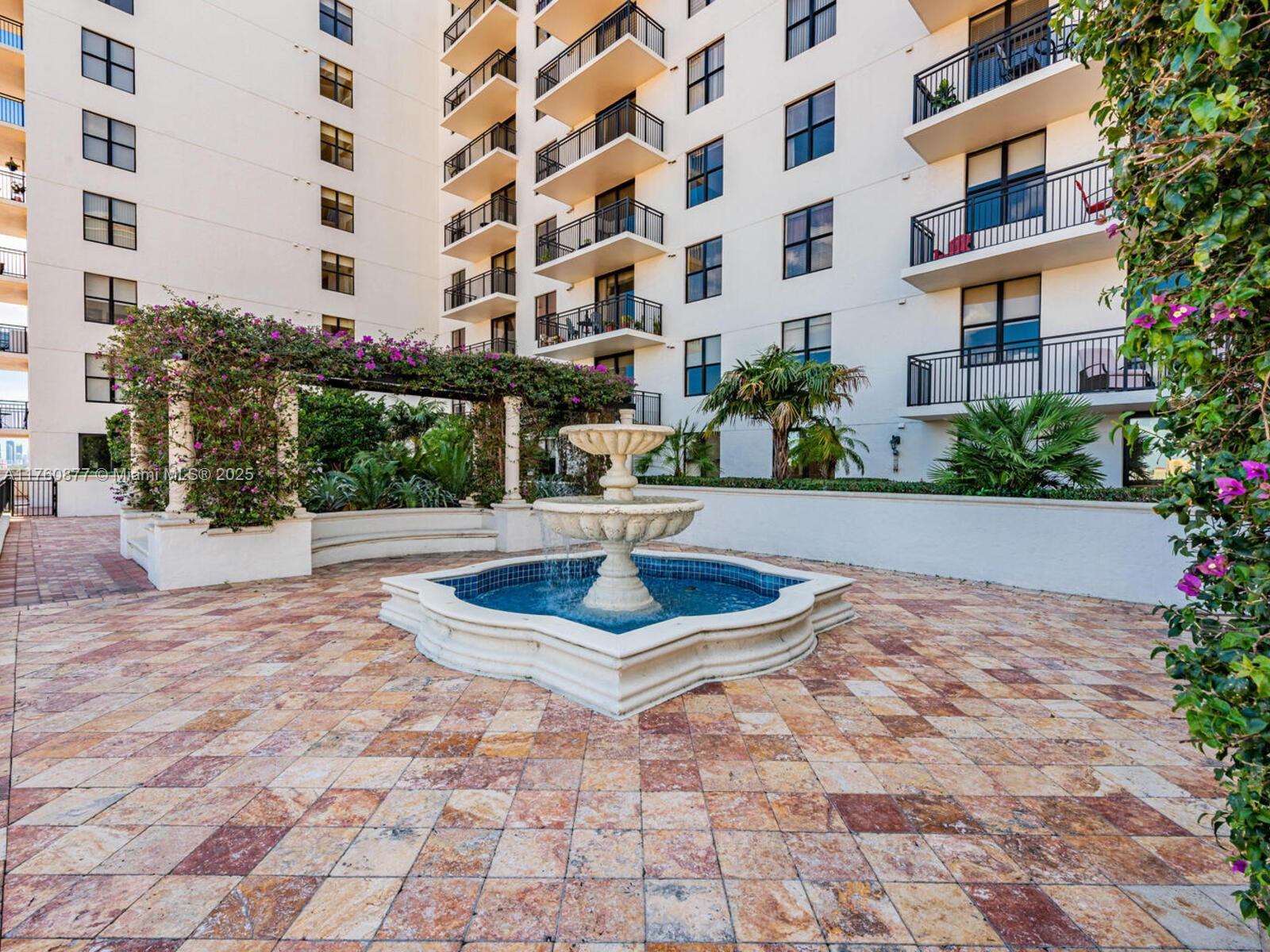 888 S DOUGLAS RD # 602