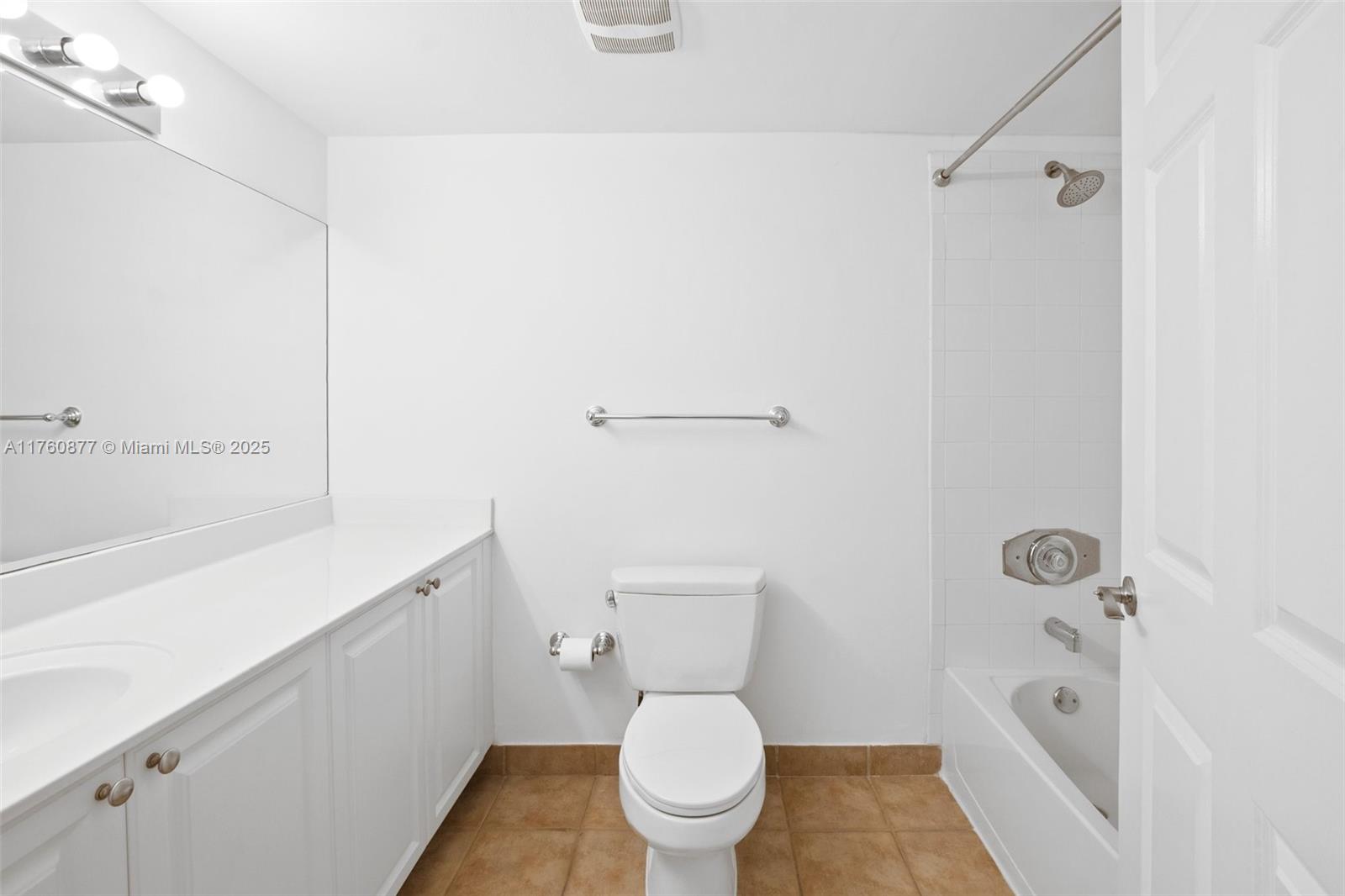 888 S DOUGLAS RD # 602