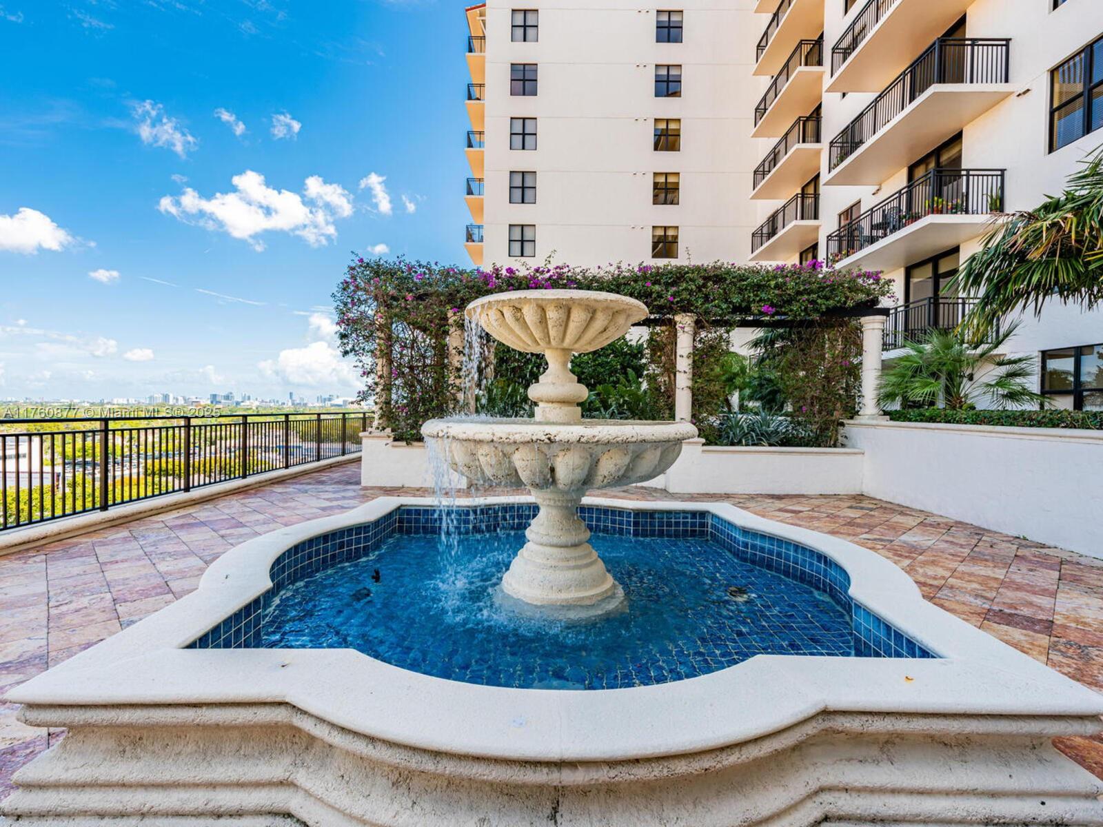 888 S DOUGLAS RD # 602