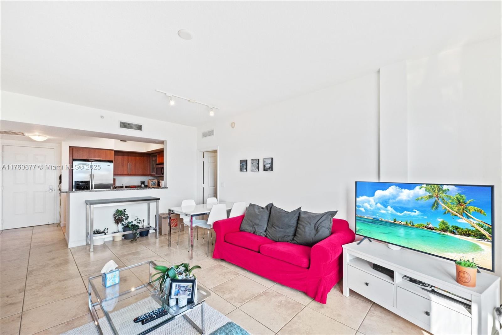 888 S DOUGLAS RD # 602