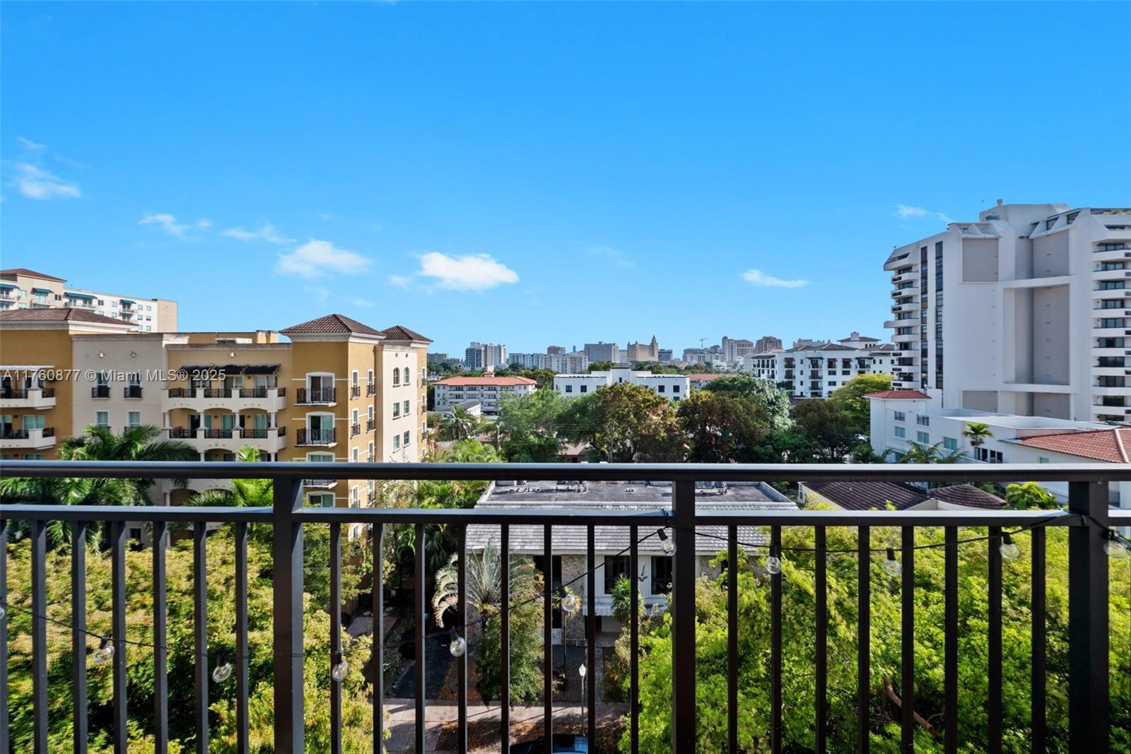 888 S DOUGLAS RD # 602