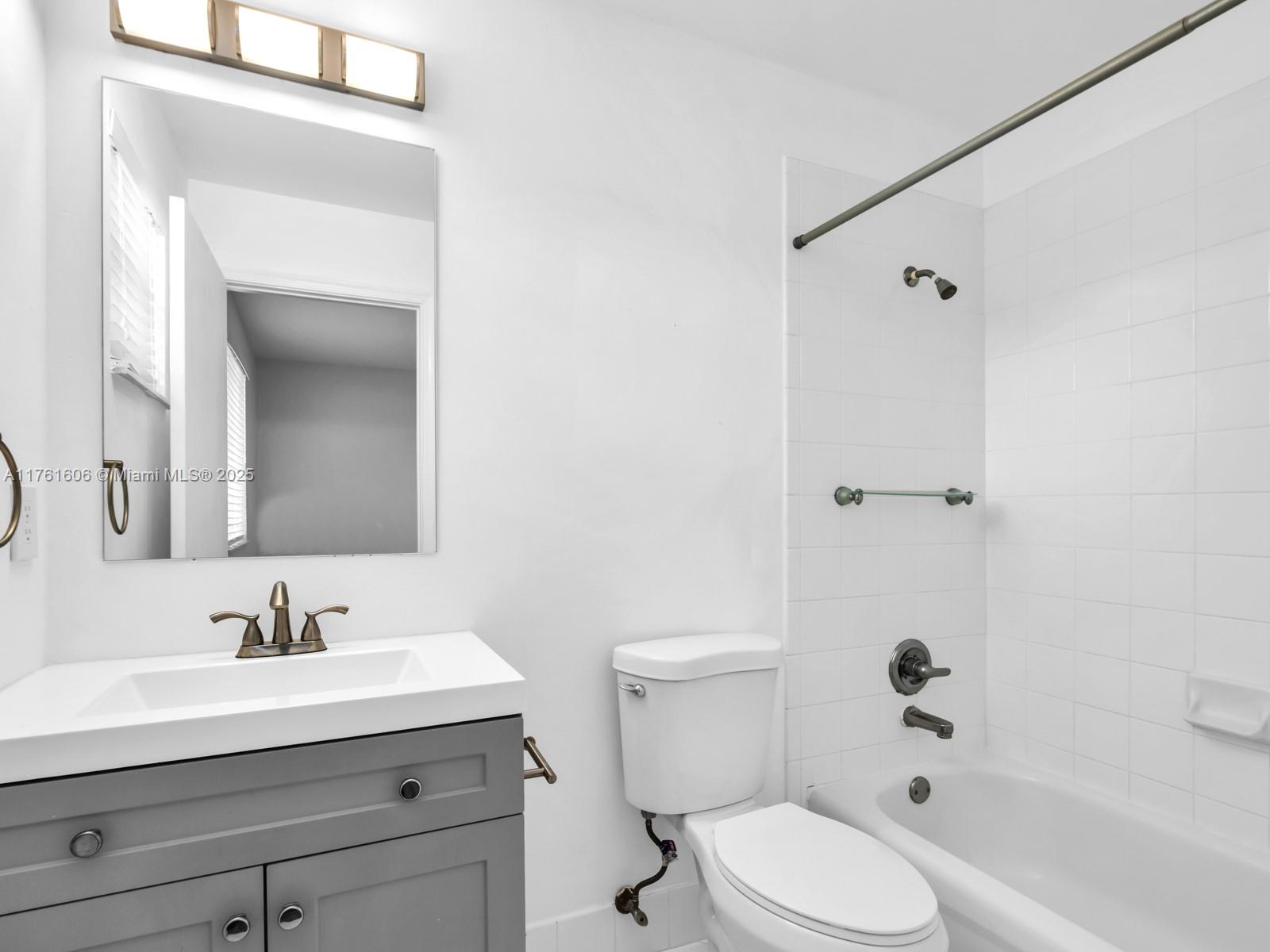 2094 Hacienda Ter # 2094