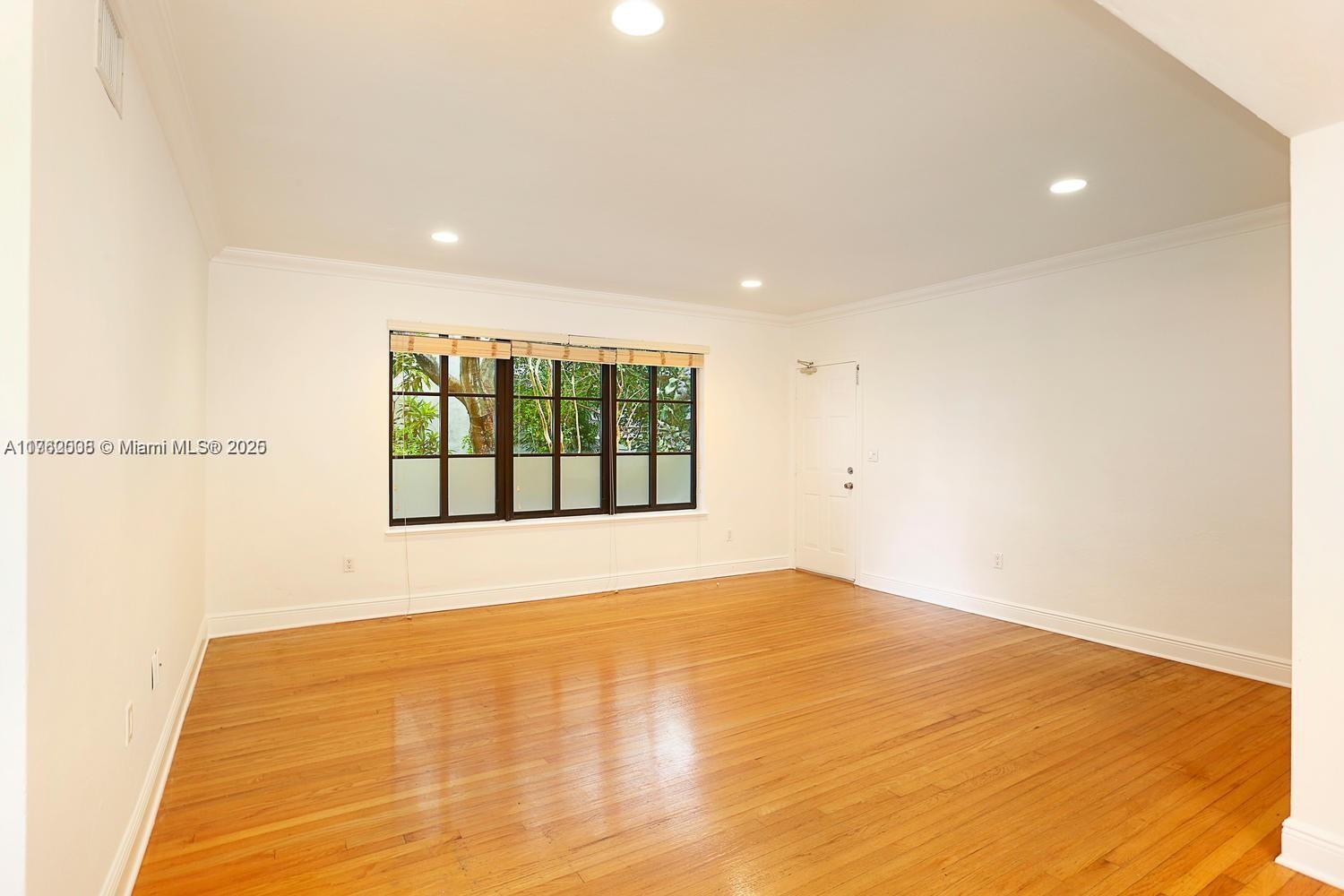 226 Antiquera Ave # 1