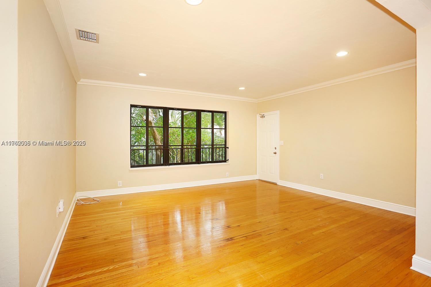 226 Antiquera Ave # 1