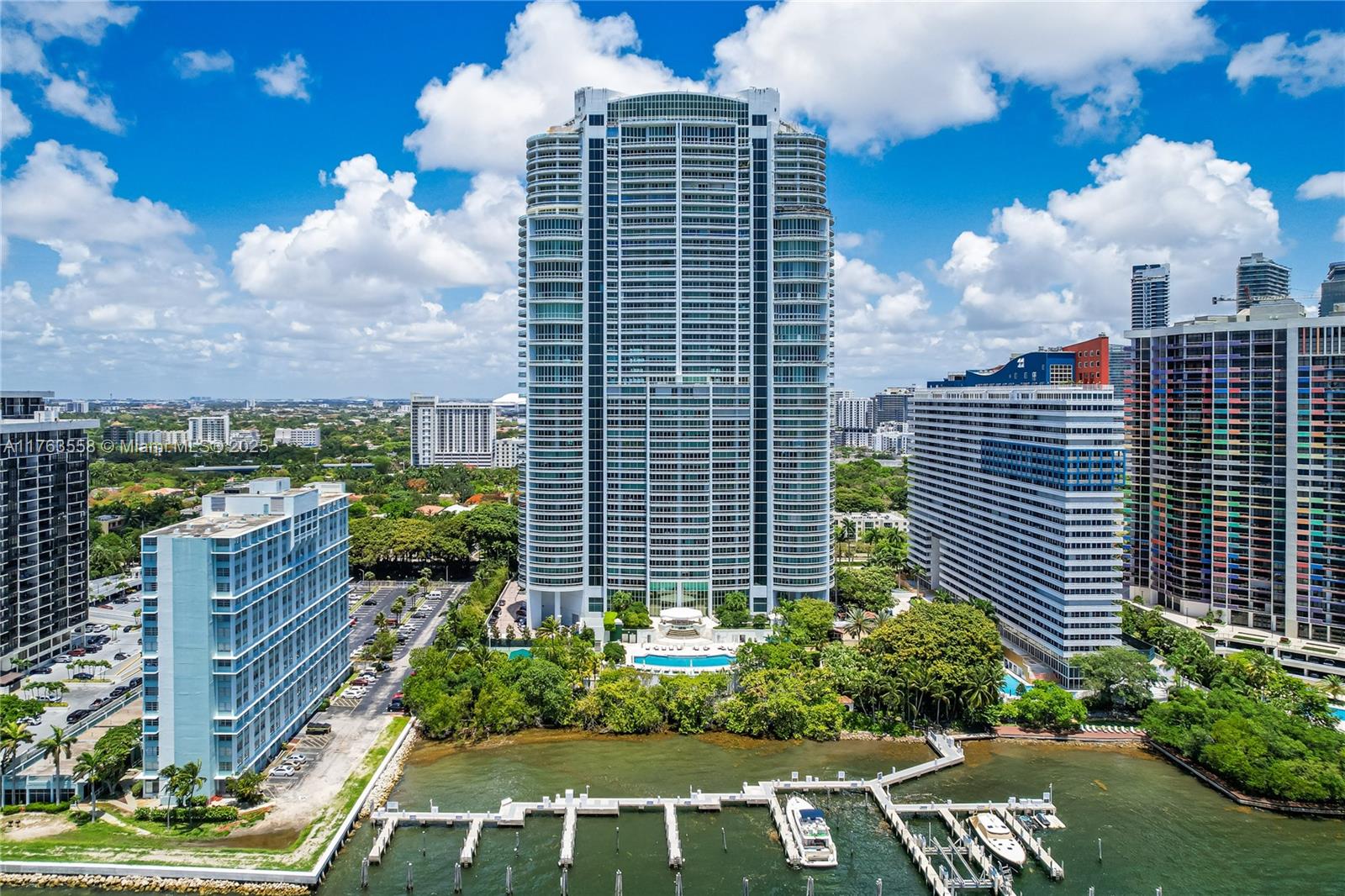 1643 Brickell Ave # 1503