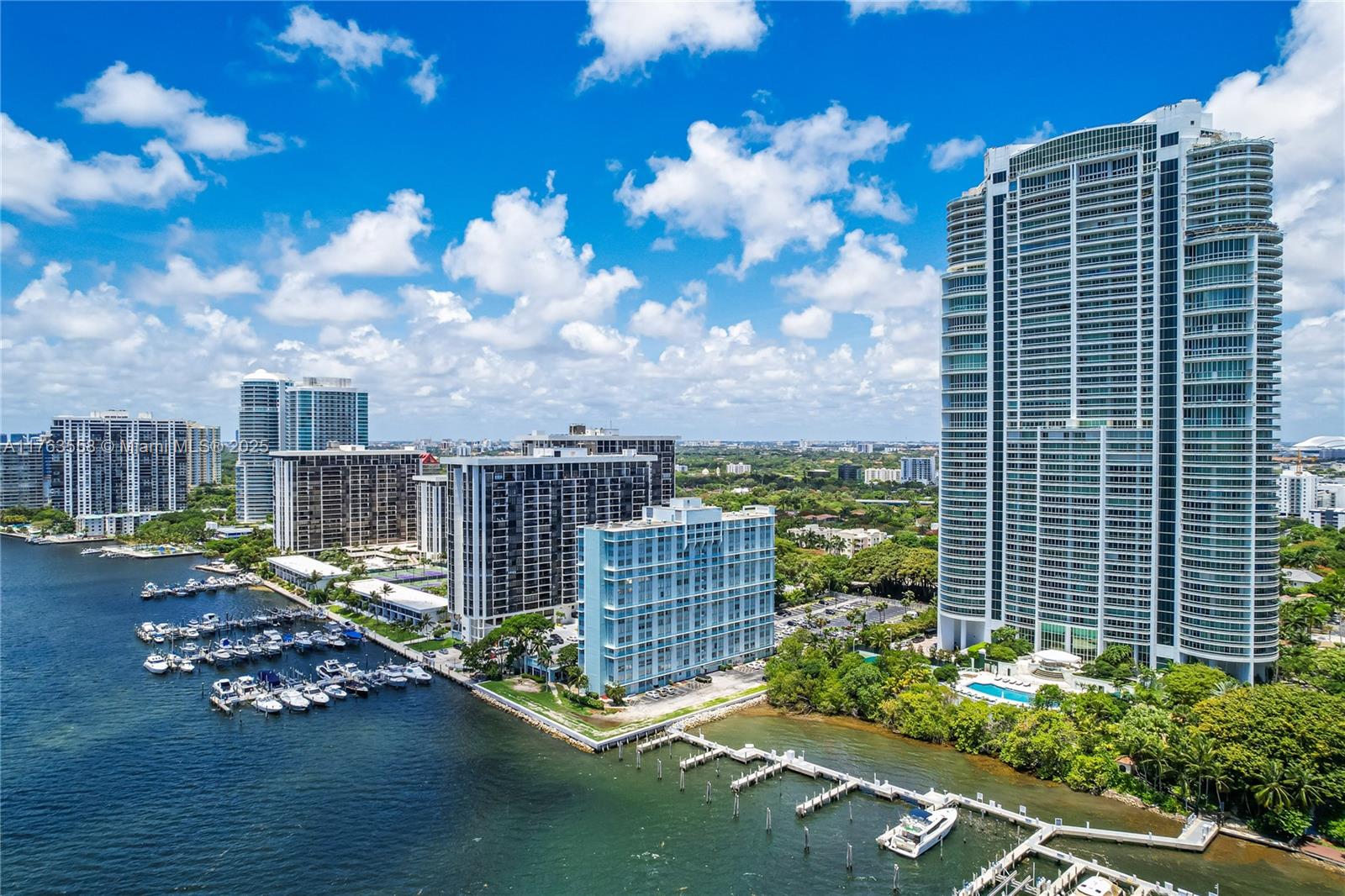 1643 Brickell Ave # 1503