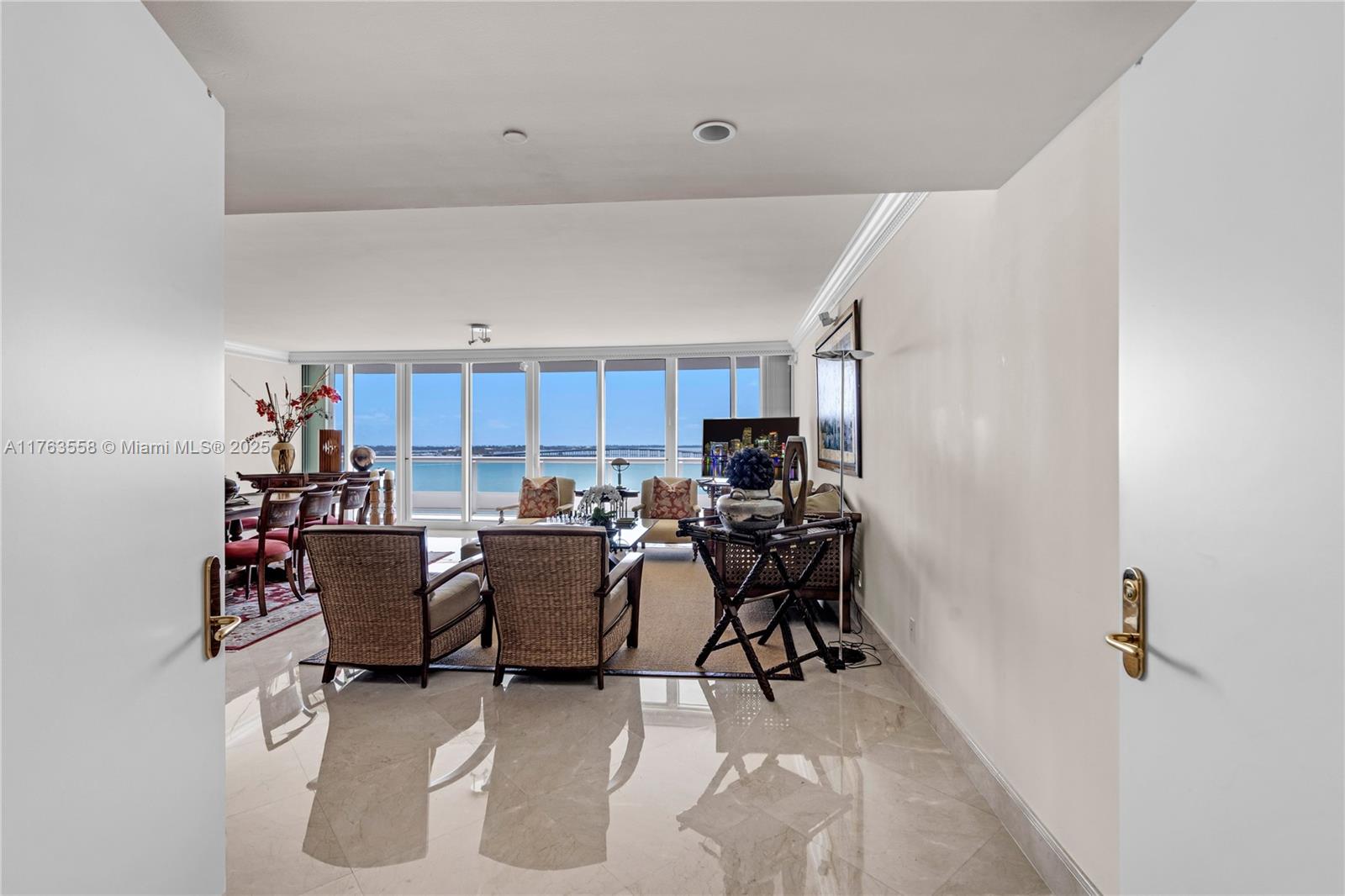 1643 Brickell Ave # 1503