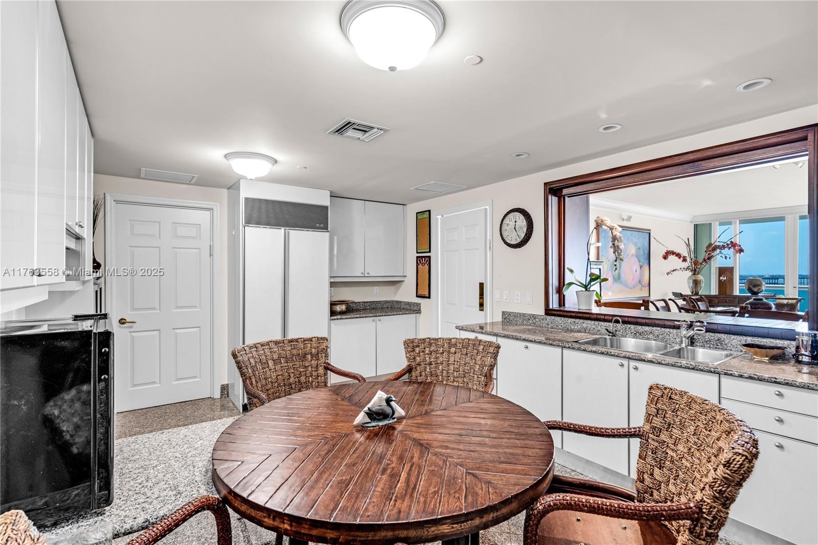 1643 Brickell Ave # 1503