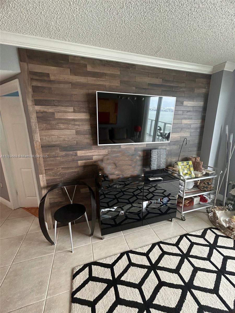 1155 Brickell Bay Dr # 2504