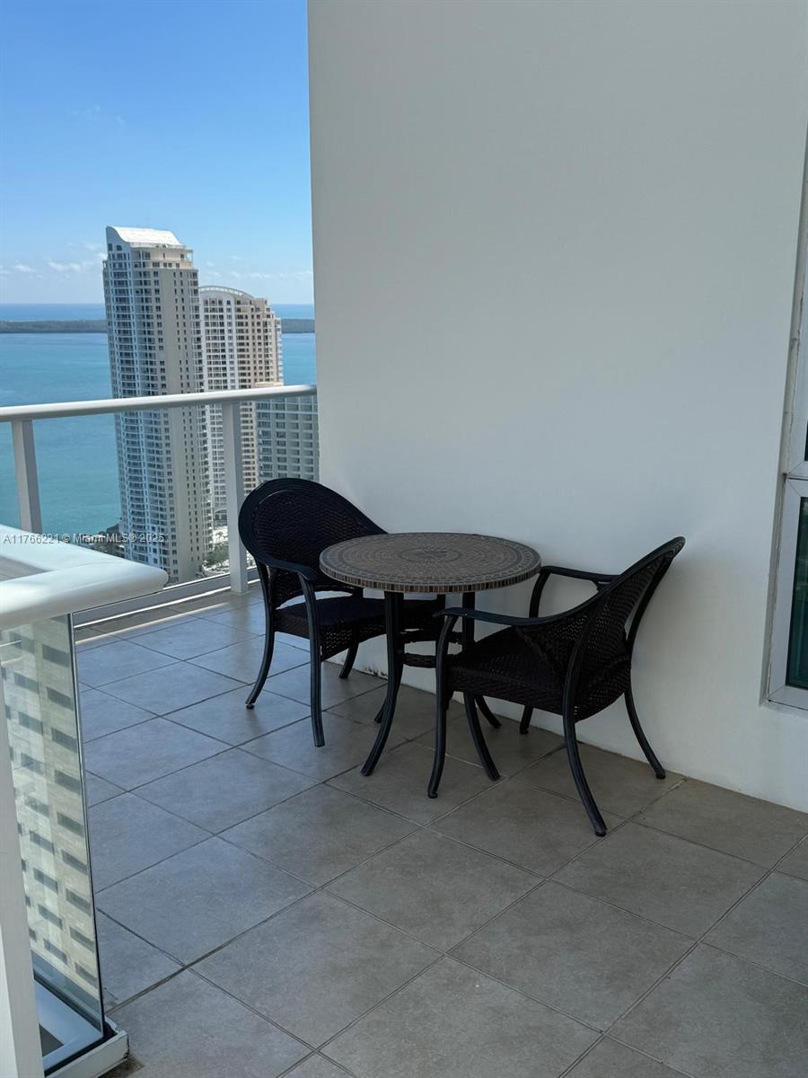 300 S Biscayne Blvd # 3716