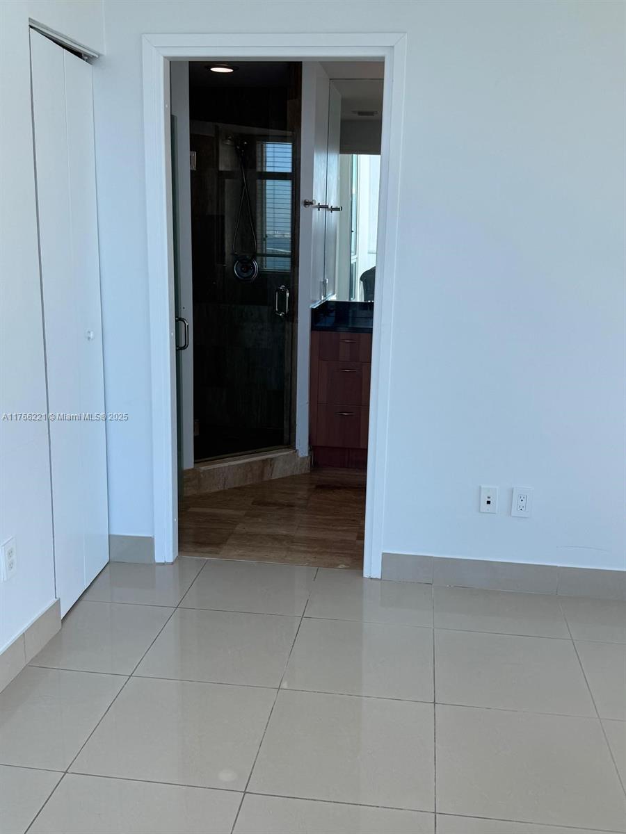 300 S Biscayne Blvd # 3716