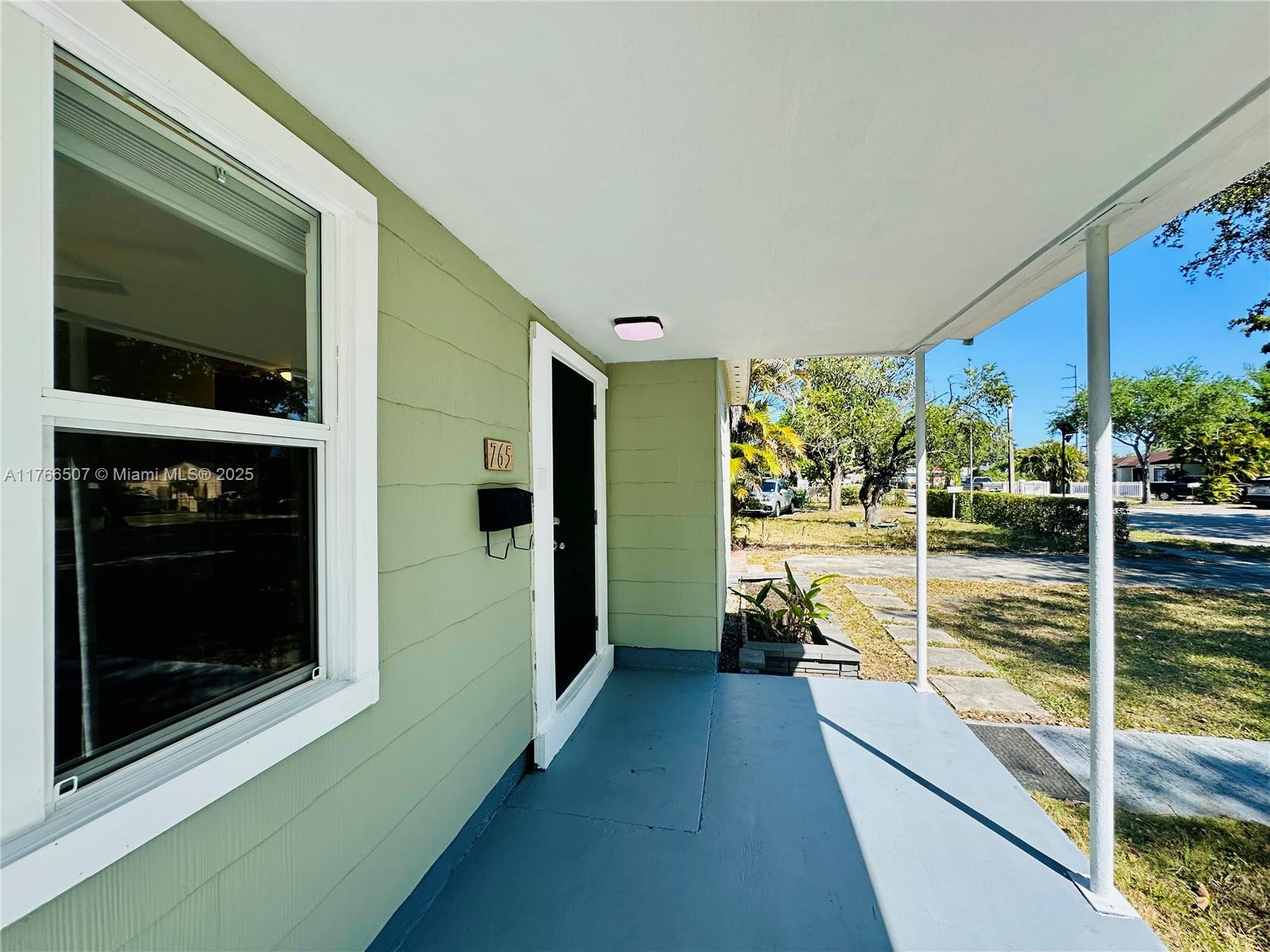 765 NW 125th St