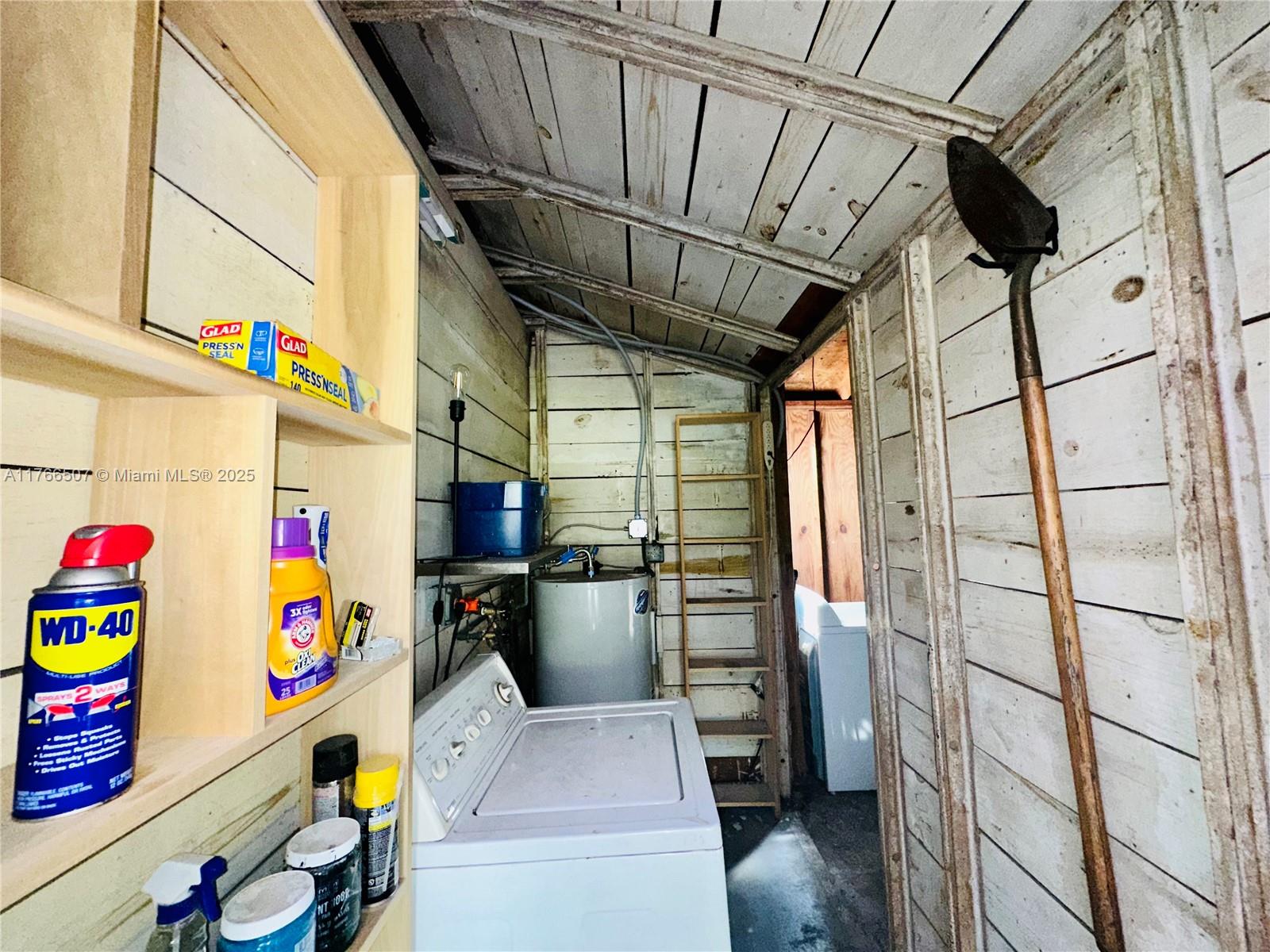 765 NW 125th St