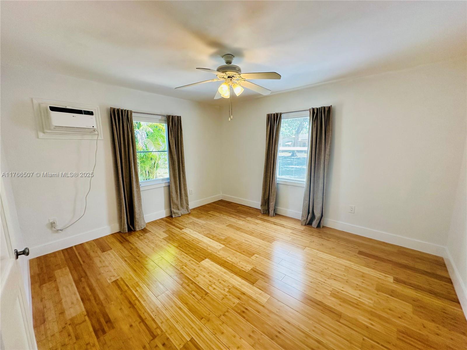 765 NW 125th St